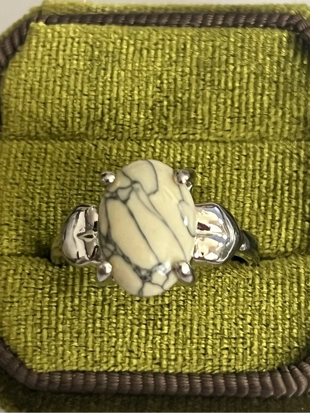 Elegant/ Classic Titanium Steel White w/ Black Marble Design Ring Size 9 NWT